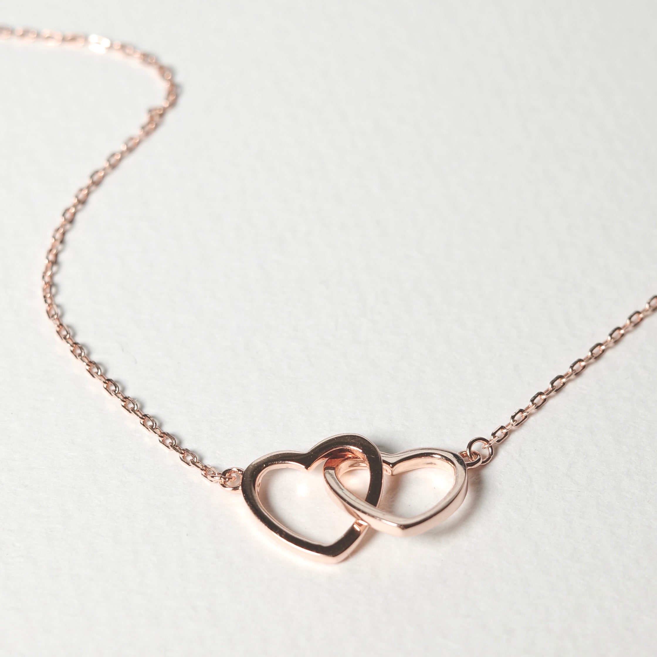 ✨花の金曜セール✨　旧ソビエト産本琥珀、セミロングネックレス 、約56cm 琥珀ネックレス - 久慈琥珀オンラインショップ